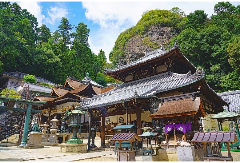 宝山寺