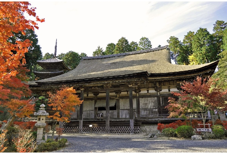 常楽寺（西寺・湖南三山）