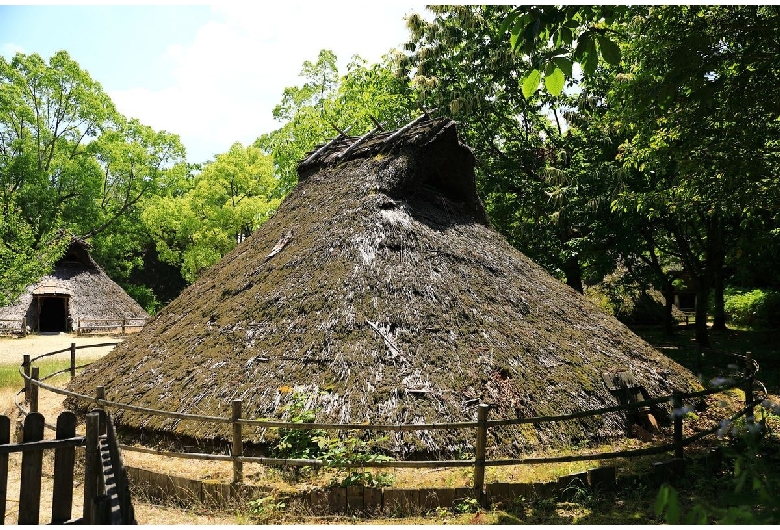 弥生の森歴史公園・銅鐸博物館