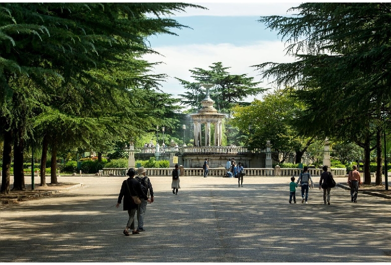 鶴舞公園