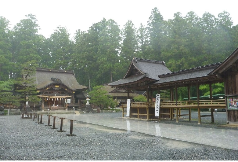 小國神社