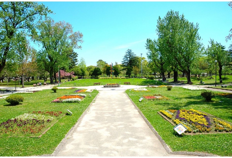 駿府城公園