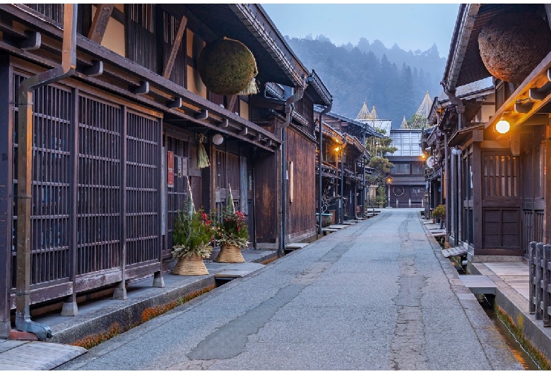 高山市三町伝統的建造物群保存地区（飛騨高山）