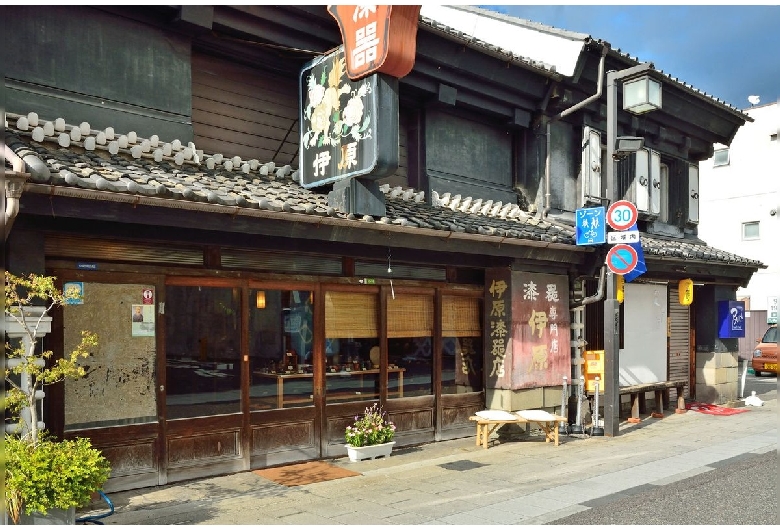 松本城周辺商店街（縄手通り・中町通り）