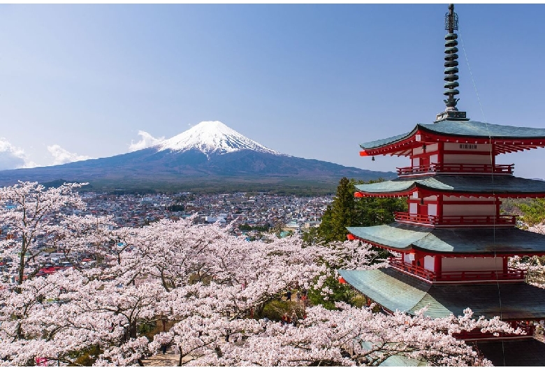 新倉富士浅間神社