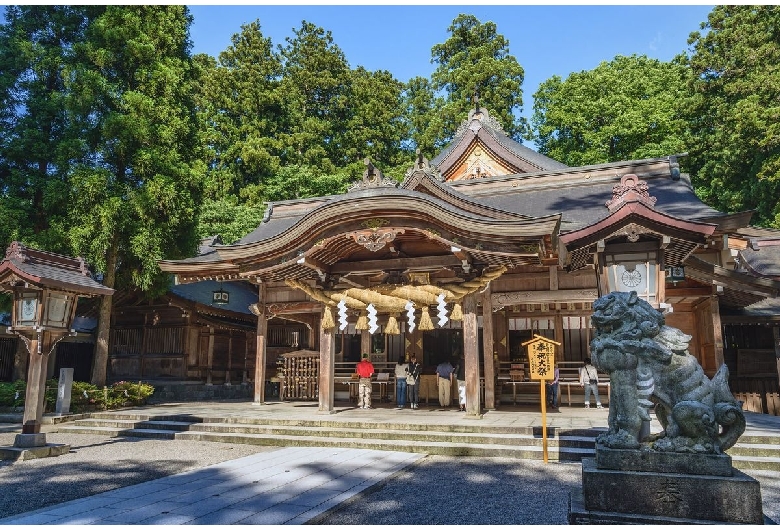 白山比咩神社