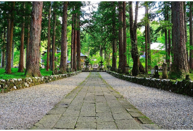 雲洞庵