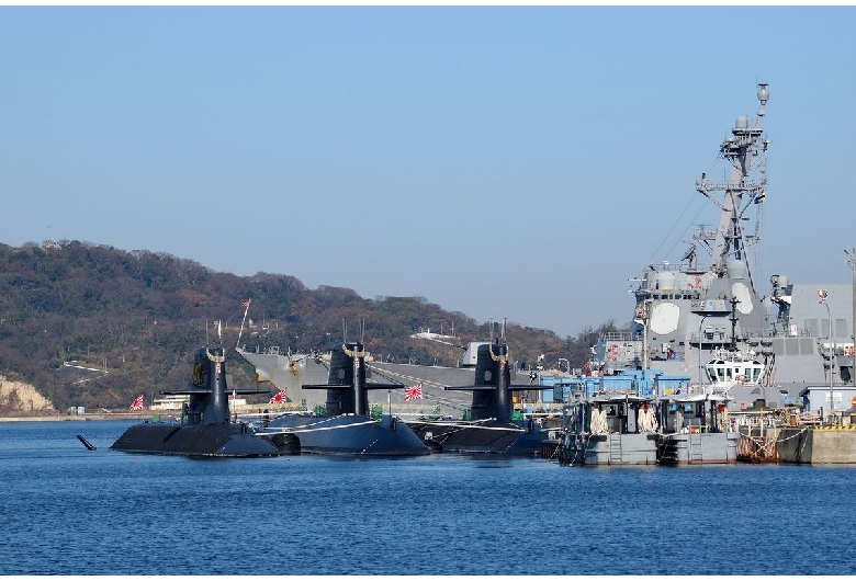 YOKOSUKA軍港巡り（横須賀軍港巡り）