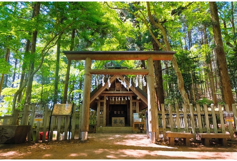 宝登山神社