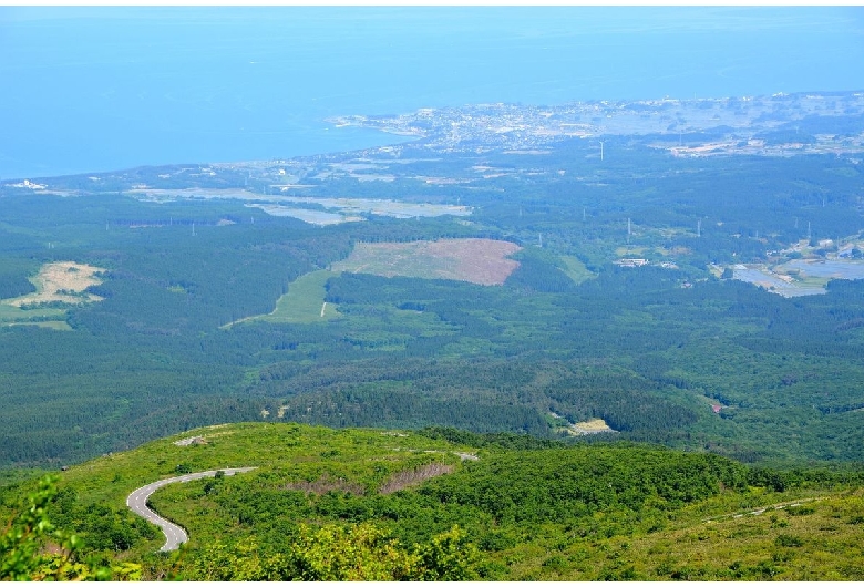 鳥海山（鳥海ブルーライン）