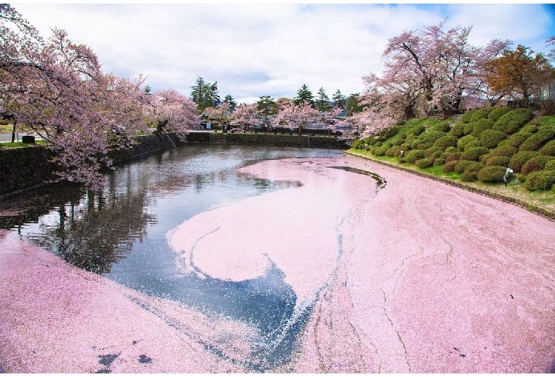 鶴岡公園（大寳館）