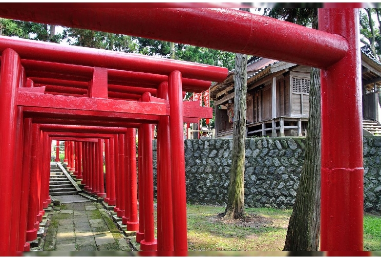 鶴岡公園（大寳館）