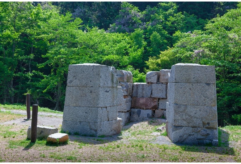 橋野鉄鉱山の洋式高炉跡