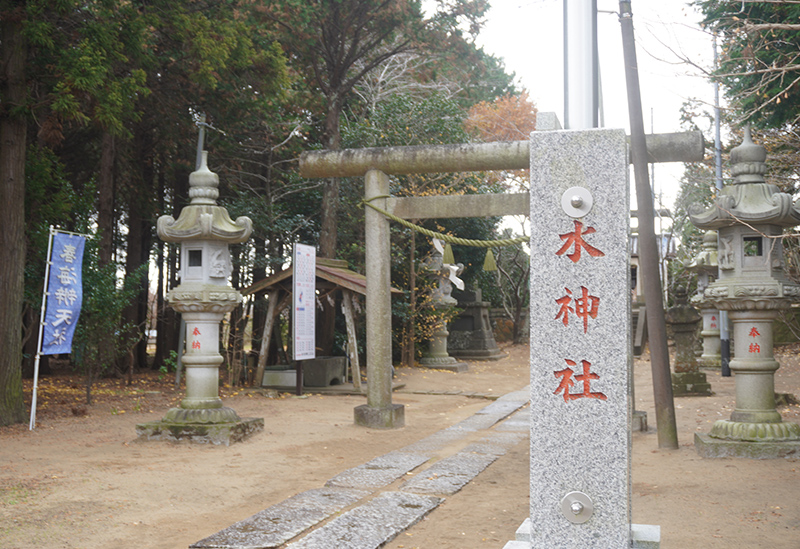 椿の海水神社