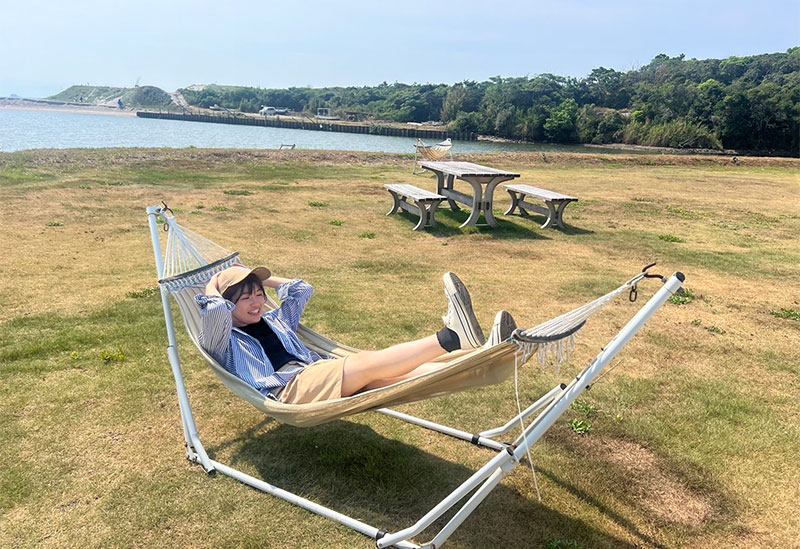 グッドラックスタービーチ＞美しいサンセットを望むグランピング場