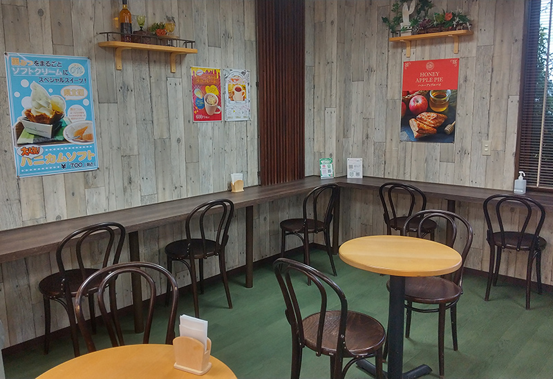 山田養蜂場 お菓子工房 ぶんぶんファクトリー