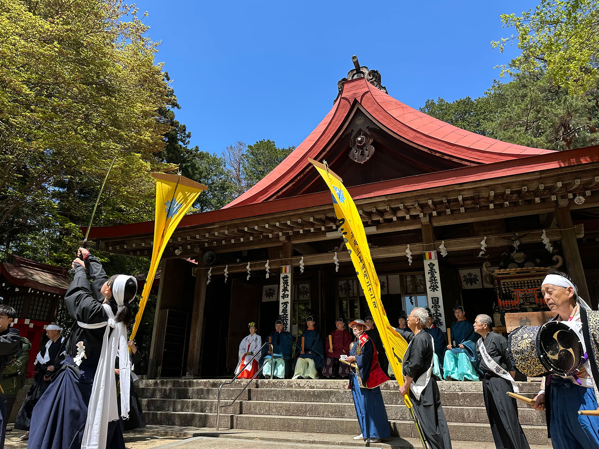 霊山神社