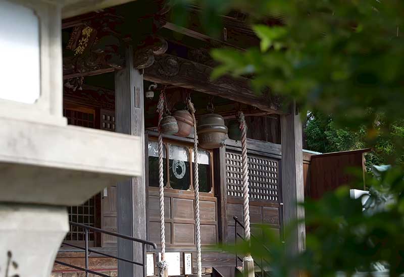 神炊館神社