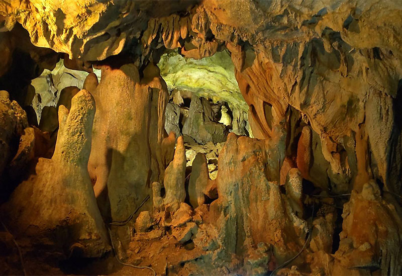 郡上八幡 美山鍾乳洞