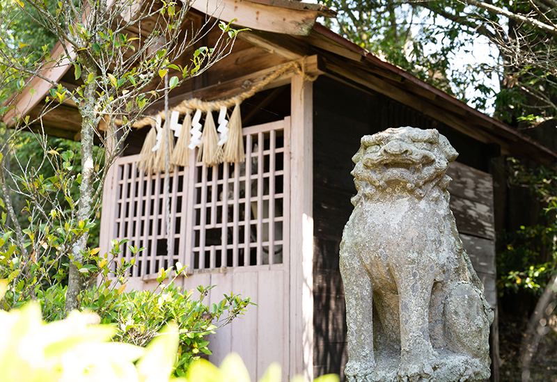 館腰神社