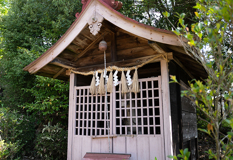 館腰神社