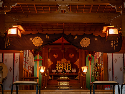 羽黒山鳥屋神社