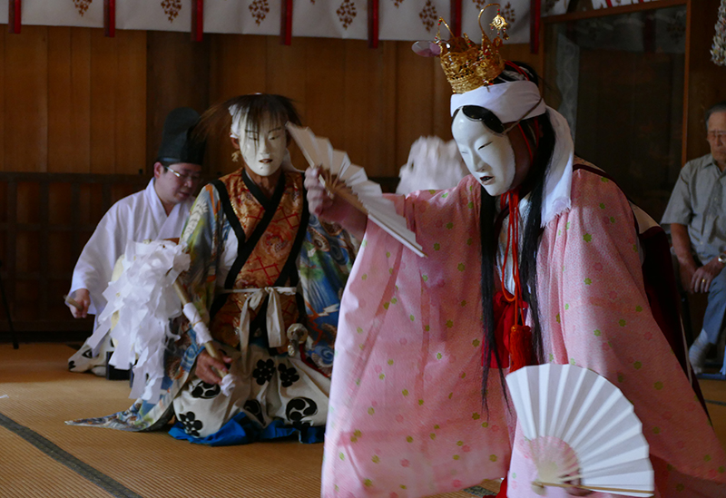 羽黒山鳥屋神社