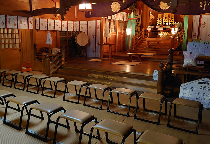 羽黒山鳥屋神社