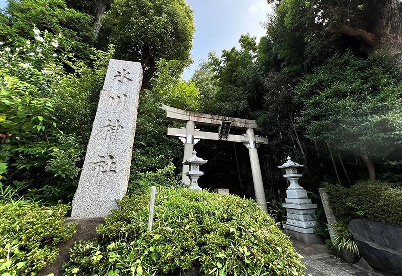 東新町氷川神社