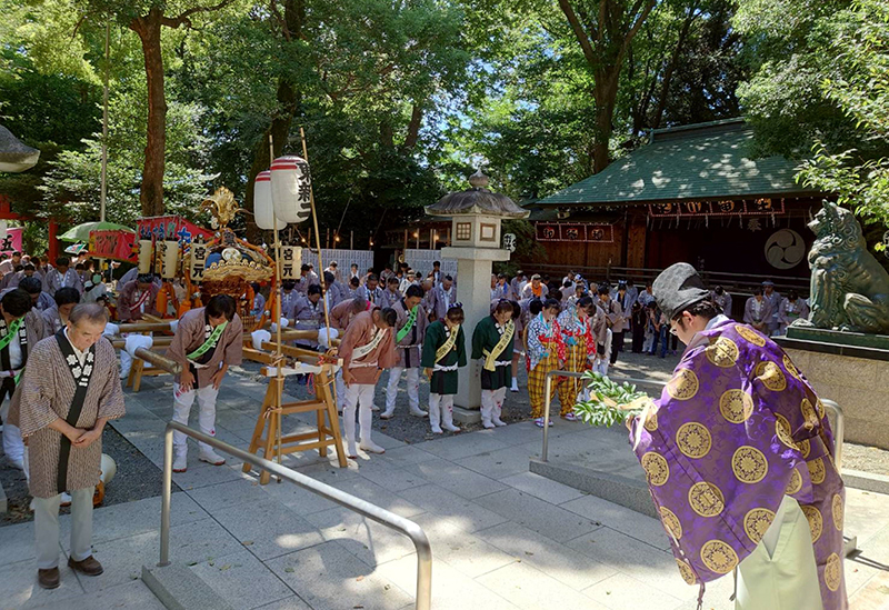 東新町氷川神社