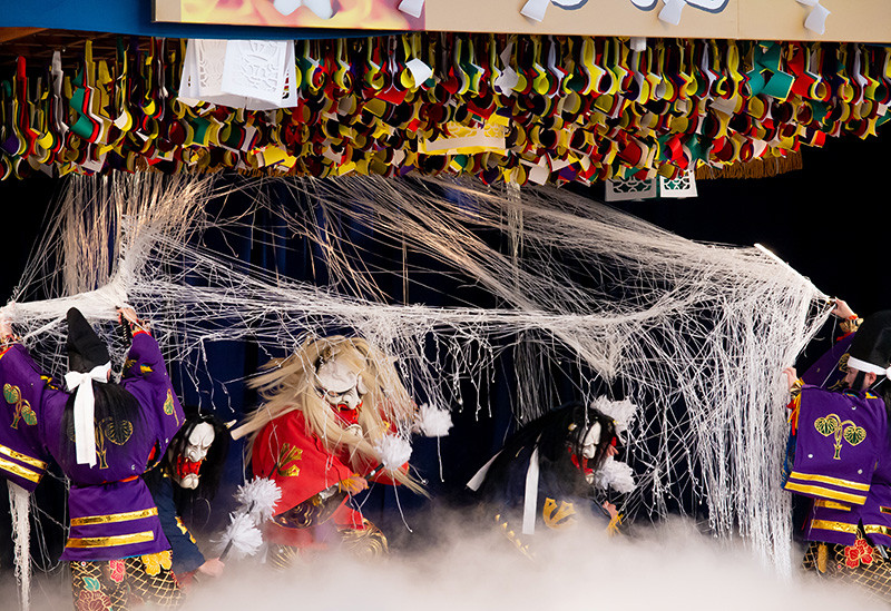 神楽門前湯治村