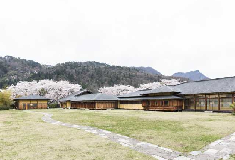 山寺芭蕉記念館