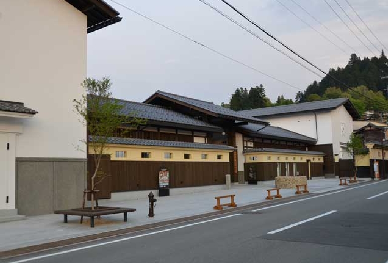 飛騨高山まちの博物館