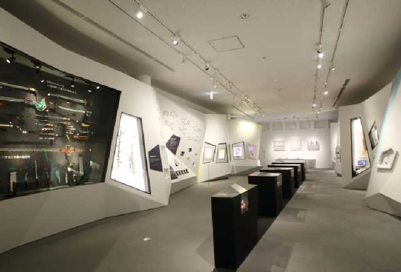 フェザーミュージアム