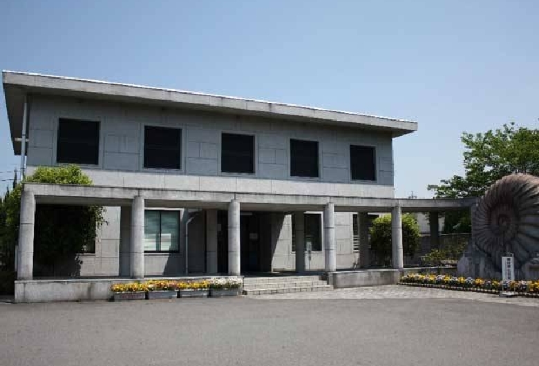 美祢市化石館
