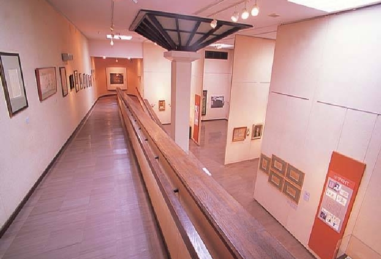 萬鉄五郎記念美術館