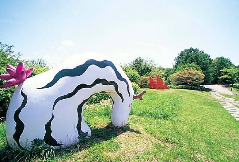 岩手町立　石神の丘美術館