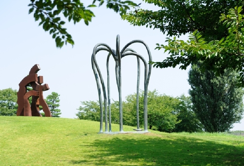 新潟県立近代美術館