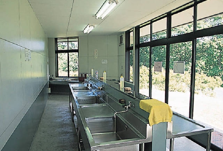 羽鳥湖畔オートキャンプ場