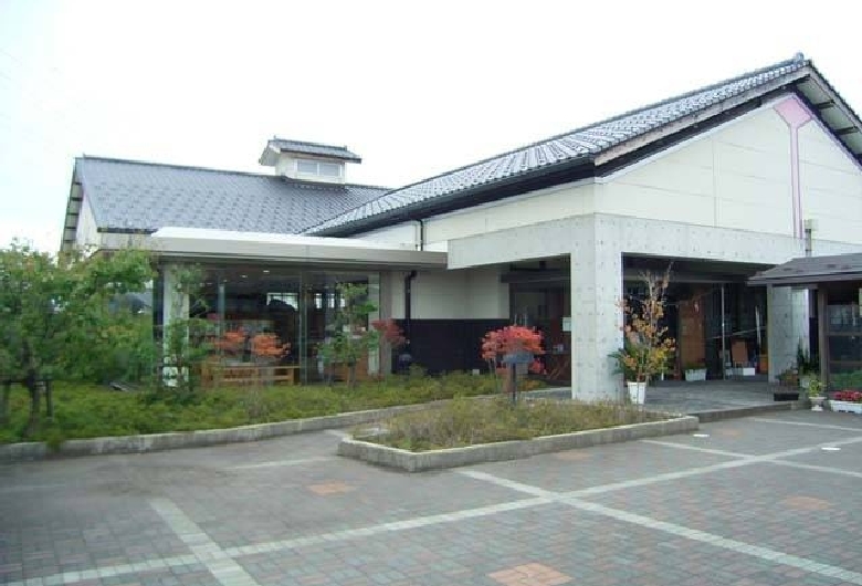 道の駅　よしかわ杜氏の郷