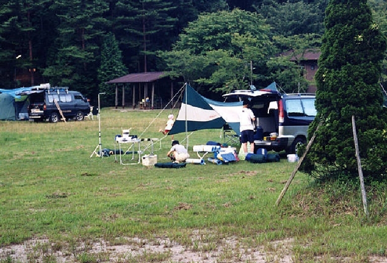 飯地高原自然テント村