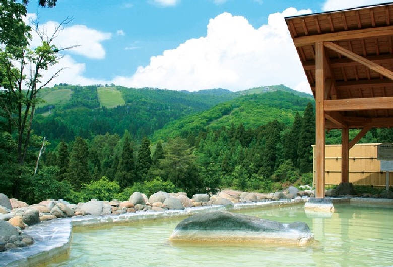 Ａｌｐｅｎ　Ｏｕｔｄｏｏｒｓ　しろとりフィールド