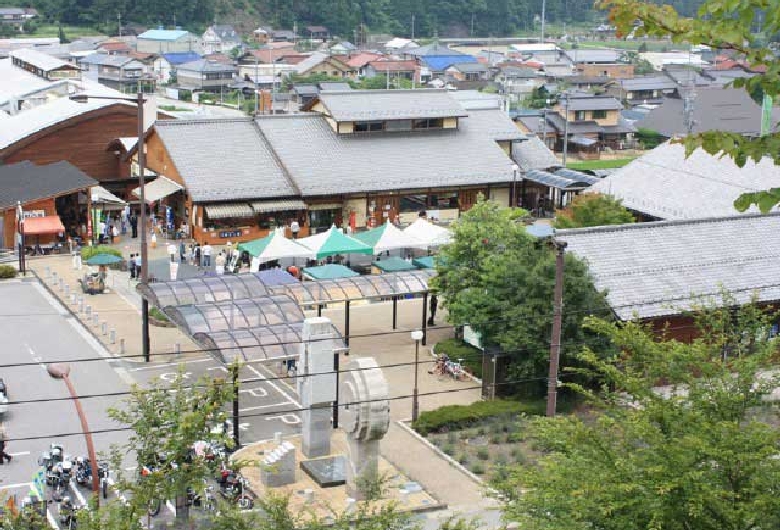 道の駅　どんぐりの里　いなぶ