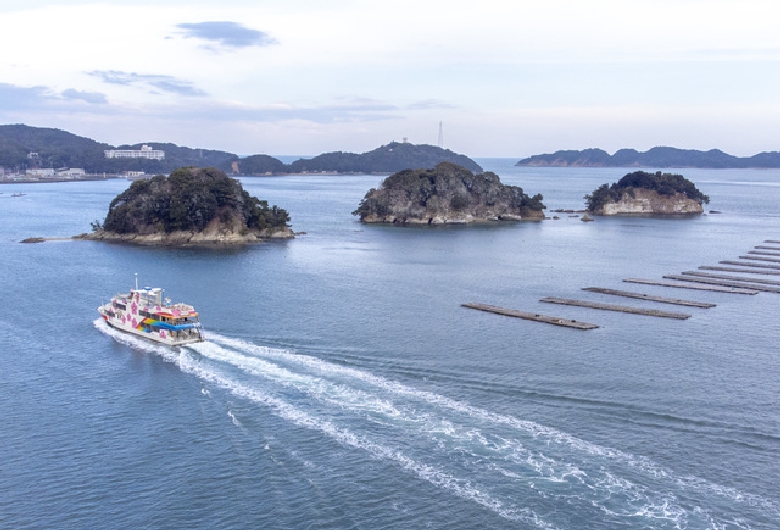 鳥羽湾めぐりとイルカ島
