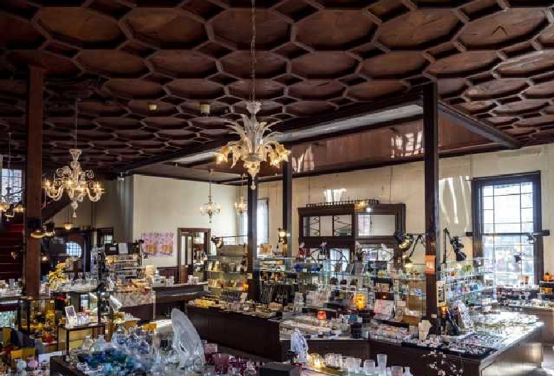 黒壁一號館　黒壁ガラス館