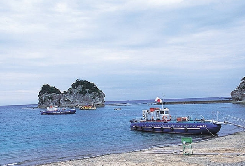 南紀白浜グラスボート