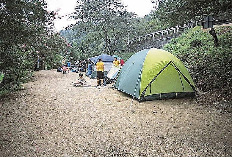 柏原渓谷キャンプ村　ＴａＴｕＴａの森