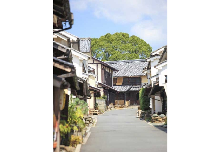 八日市・護国の町並み