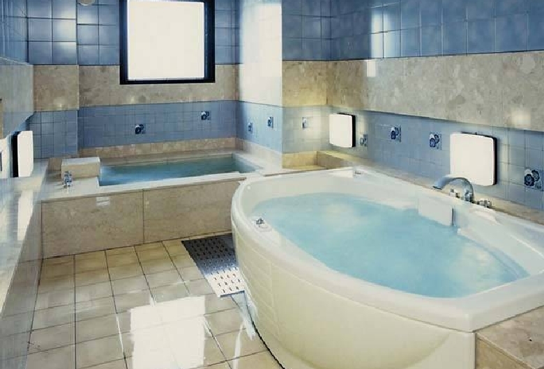 見奈良天然温泉 利楽