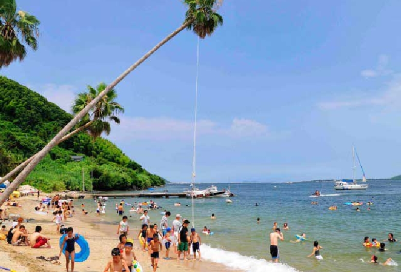 能古島キャンプ村・海水浴場